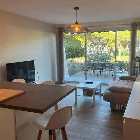 Comfortable Near The Le Grau-du-Roi