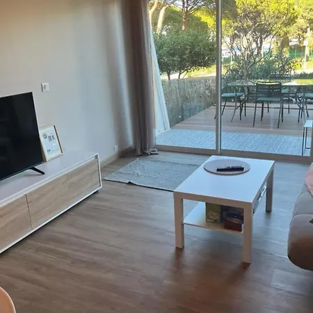 Apartment Comfortable Near The *